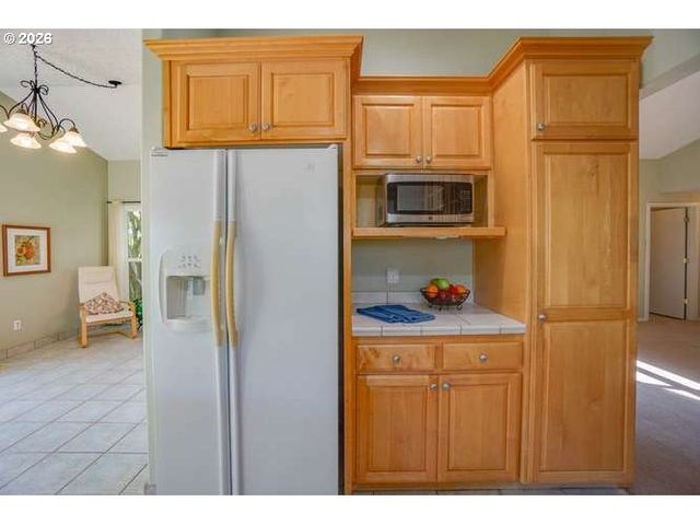 2716 Ne 157TH St, Vancouver, WA 98686