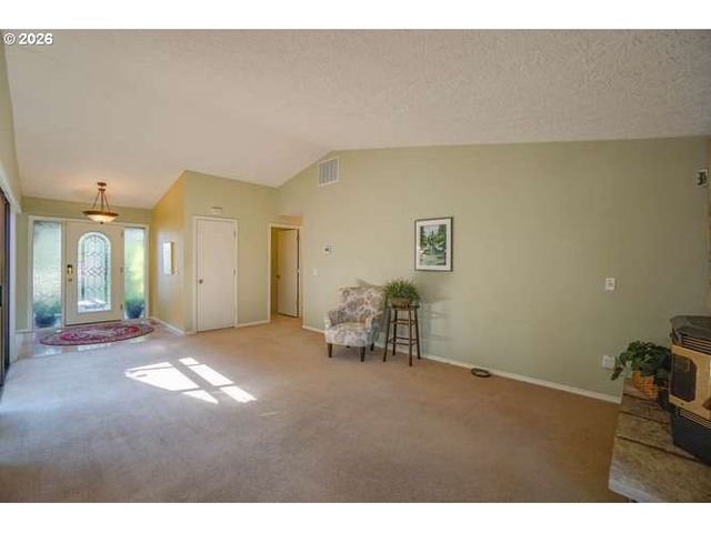 2716 Ne 157TH St, Vancouver, WA 98686
