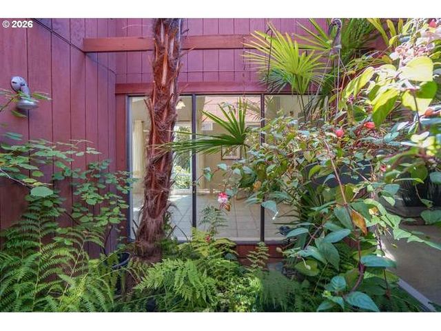 2716 Ne 157TH St, Vancouver, WA 98686