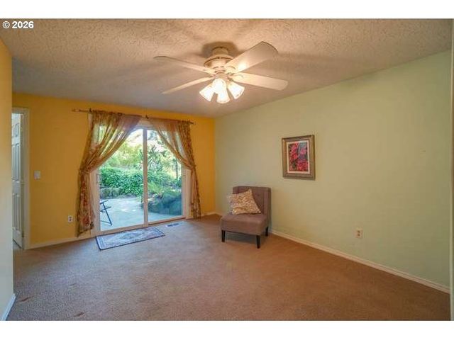2716 Ne 157TH St, Vancouver, WA 98686