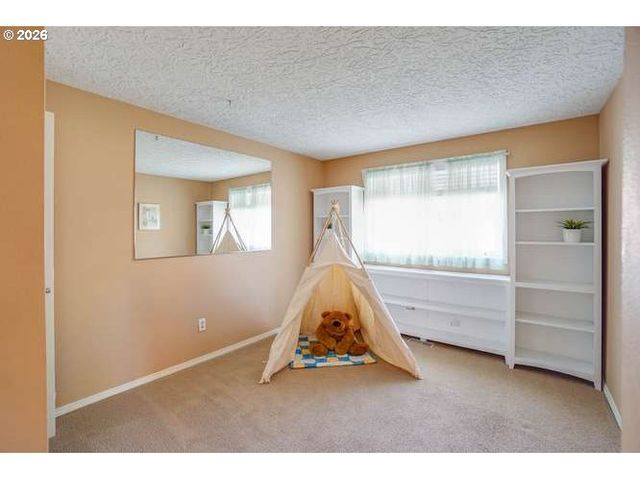 2716 Ne 157TH St, Vancouver, WA 98686