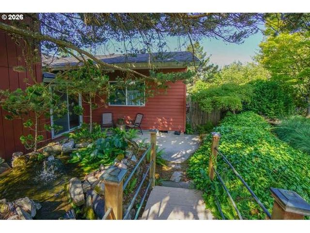 2716 Ne 157TH St, Vancouver, WA 98686