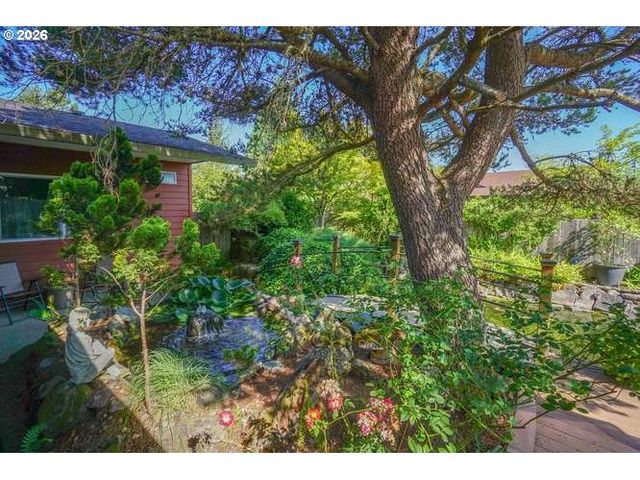 2716 Ne 157TH St, Vancouver, WA 98686