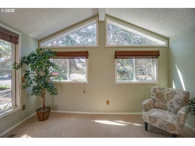 2716 Ne 157TH St, Vancouver, WA 98686