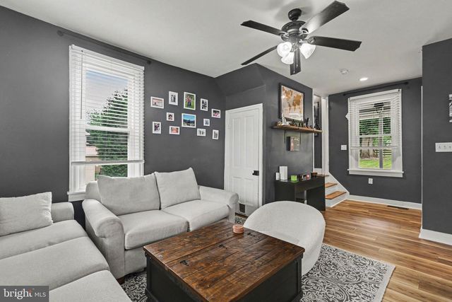 37 HIGH ST, Boiling Springs, PA 17007