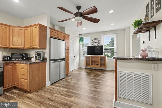 37 HIGH ST, Boiling Springs, PA 17007