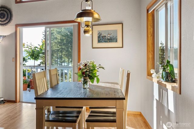 61 E Twanoh Tides Drive, Belfair, WA 98528