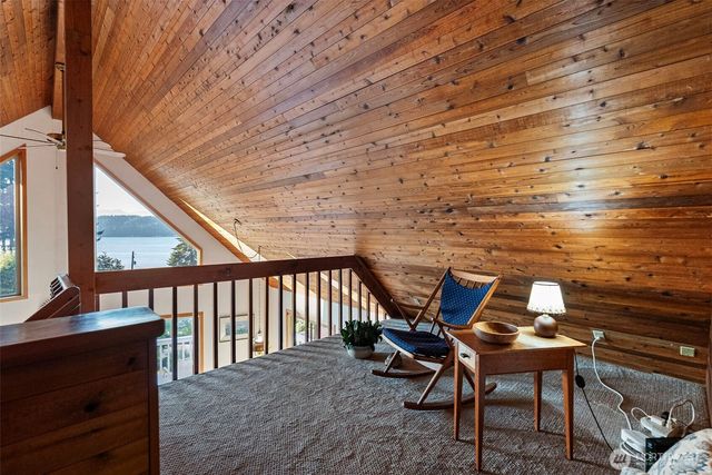 61 E Twanoh Tides Drive, Belfair, WA 98528