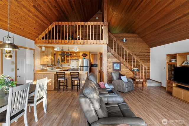 61 E Twanoh Tides Drive, Belfair, WA 98528