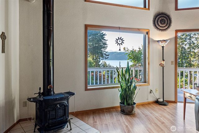 61 E Twanoh Tides Drive, Belfair, WA 98528