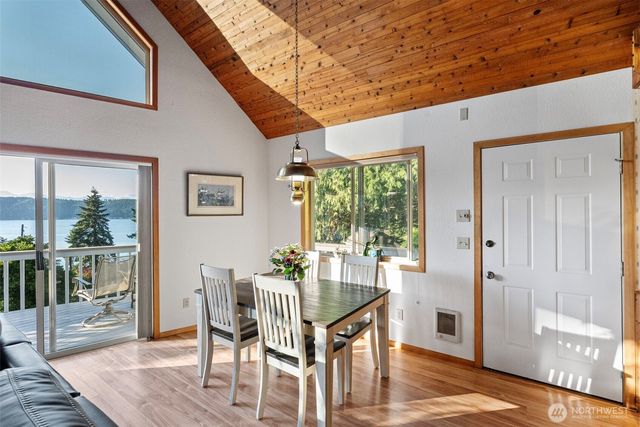 61 E Twanoh Tides Drive, Belfair, WA 98528