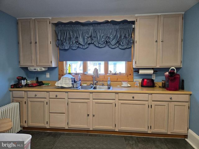 599 E MARKET ST, Georgetown, DE 19947