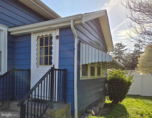 599 E MARKET ST, Georgetown, DE 19947