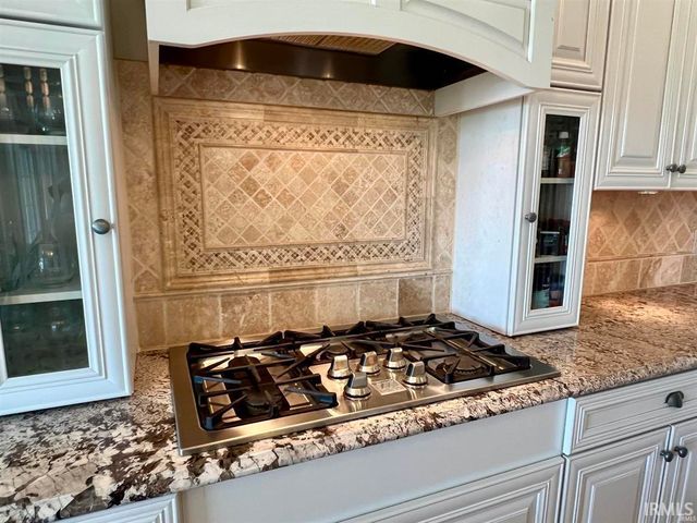 1620 Colonial Drive, Rochester, IN 46975