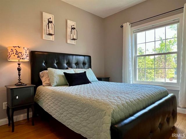 1620 Colonial Drive, Rochester, IN 46975