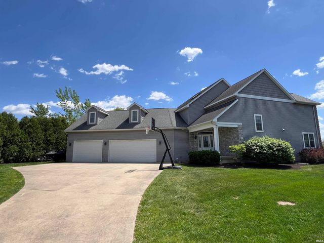 1620 Colonial Drive, Rochester, IN 46975