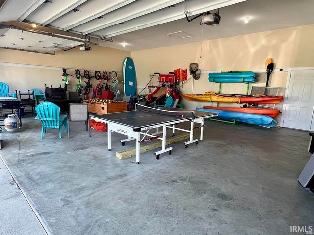 1620 Colonial Drive, Rochester, IN 46975