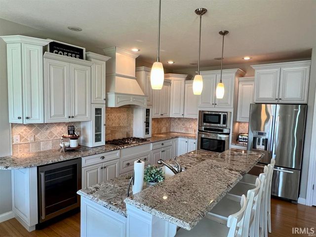 1620 Colonial Drive, Rochester, IN 46975