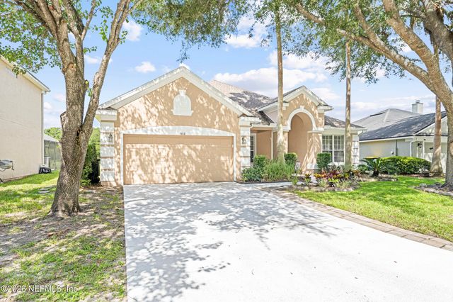 8812 BRIGHTON HILL Circle E, Jacksonville, FL 32256