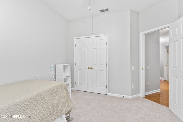 8812 BRIGHTON HILL Circle E, Jacksonville, FL 32256
