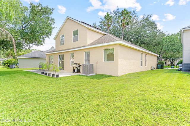 8812 BRIGHTON HILL Circle E, Jacksonville, FL 32256