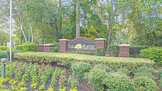 8812 BRIGHTON HILL Circle E, Jacksonville, FL 32256