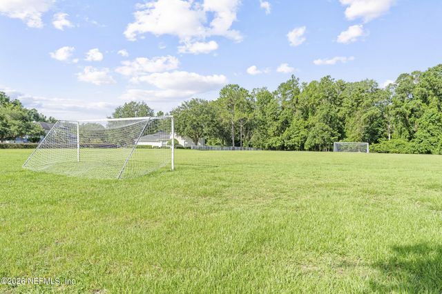 8812 BRIGHTON HILL Circle E, Jacksonville, FL 32256
