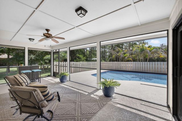 17268 118th Trail N, Jupiter, FL 33478