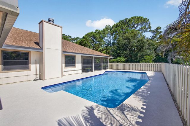 17268 118th Trail N, Jupiter, FL 33478