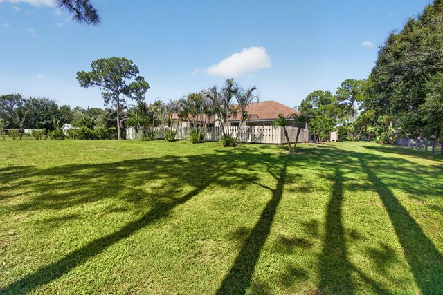 17268 118th Trail N, Jupiter, FL 33478