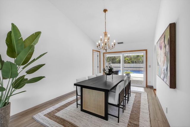 17268 118th Trail N, Jupiter, FL 33478