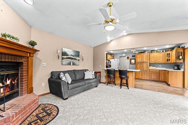 13 Timber Oak Drive, O'fallon, IL 62269
