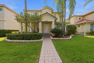 8212 Calterra Drive, Palm Beach Gardens, FL 33418