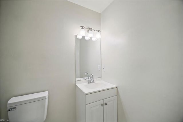 3800 Augustine CIR, Portsmouth, VA 23703