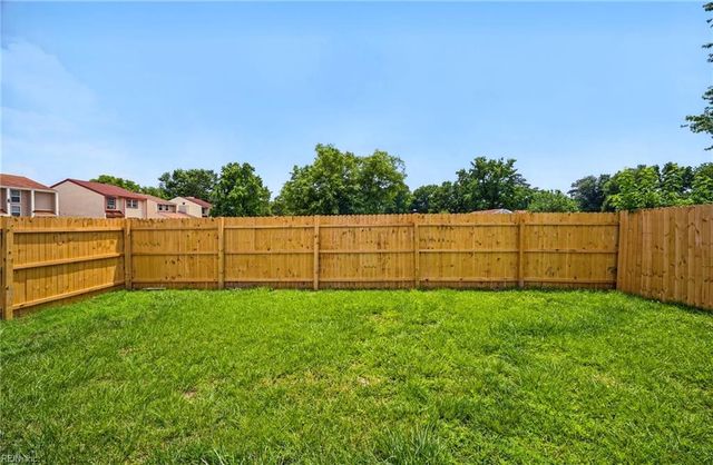 3800 Augustine CIR, Portsmouth, VA 23703