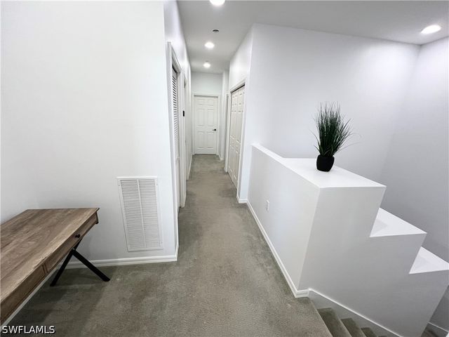 3264 Amanda LN 4, Naples, FL 34109