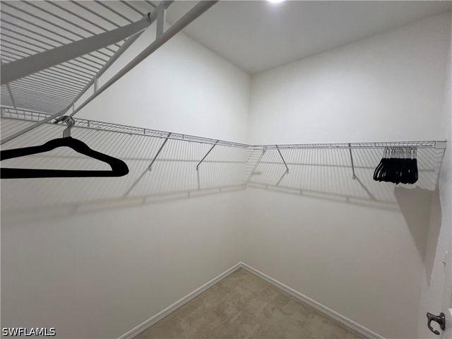 3264 Amanda LN 4, Naples, FL 34109