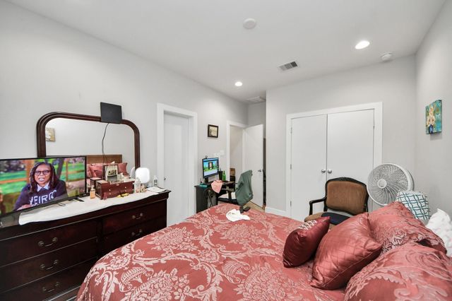 6715 Allegheny Street, Houston, TX 77021