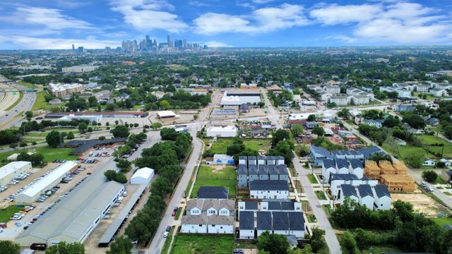 6715 Allegheny Street, Houston, TX 77021