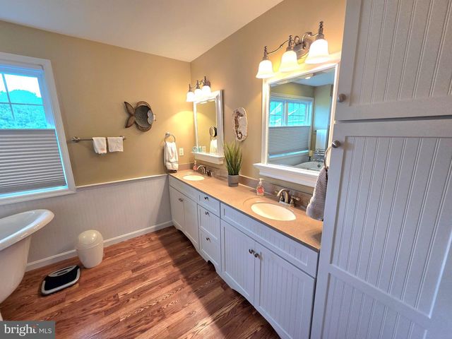 38269 WATERWAY DR, Ocean View, DE 19970