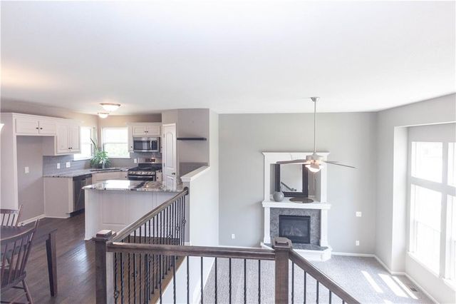 8908 NE 117th Terrace, Kansas City, MO 64157