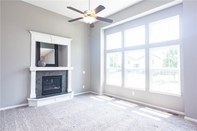 8908 NE 117th Terrace, Kansas City, MO 64157