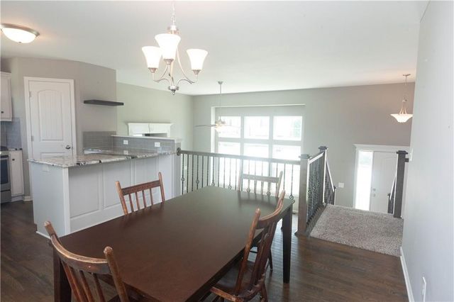 8908 NE 117th Terrace, Kansas City, MO 64157
