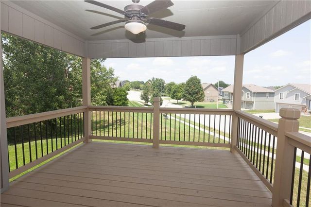 8908 NE 117th Terrace, Kansas City, MO 64157