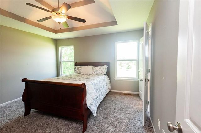 8908 NE 117th Terrace, Kansas City, MO 64157