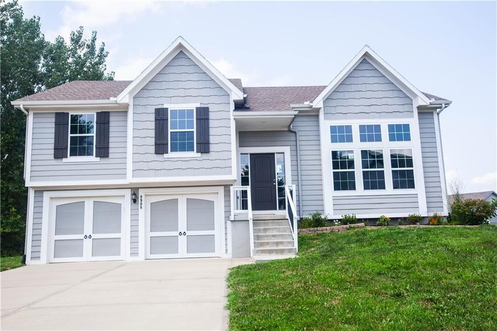 8908 NE 117th Terrace, Kansas City, MO 64157