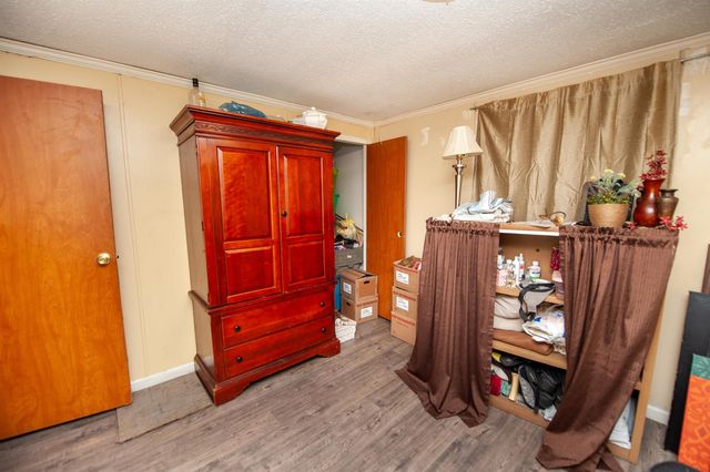2181 E Georgia Road, Woodruff, SC 29388