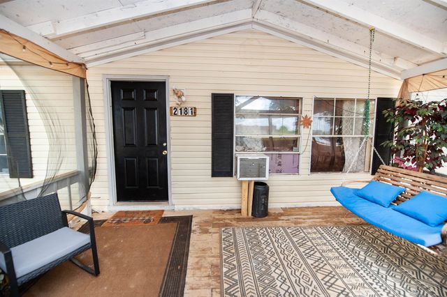 2181 E Georgia Road, Woodruff, SC 29388