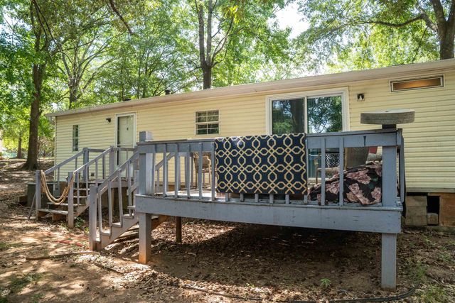 2181 E Georgia Road, Woodruff, SC 29388