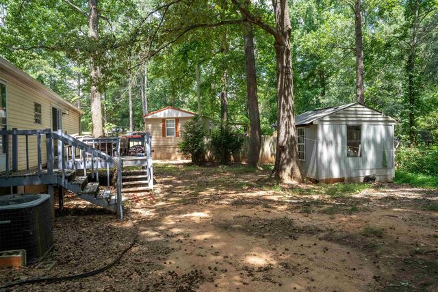 2181 E Georgia Road, Woodruff, SC 29388